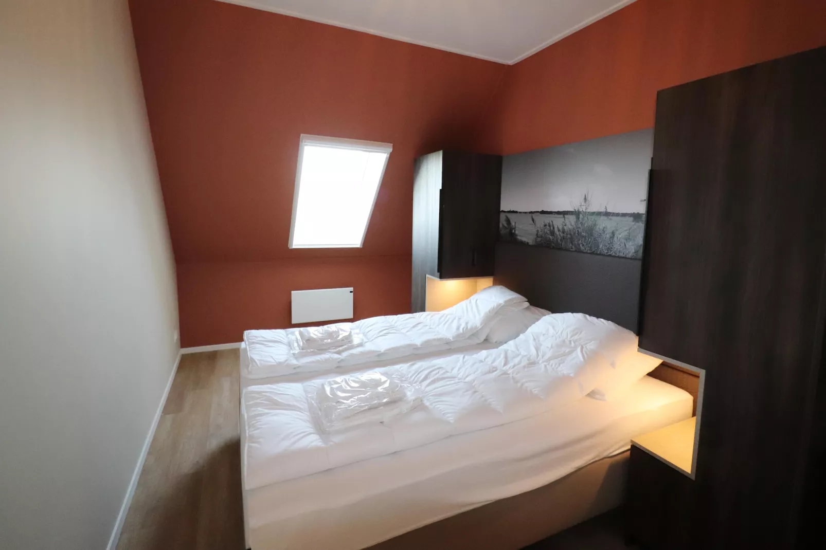 Moderne villa op het Friese platteland - Slaapkamer