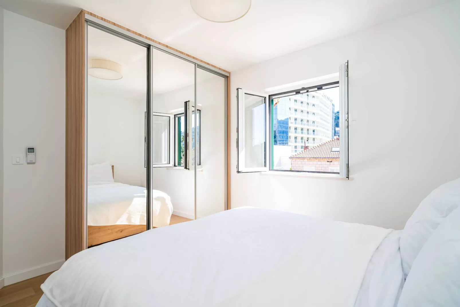Apartment Villa Claudia - Three Bedroom Apartment with Balcony - Slaapkamer