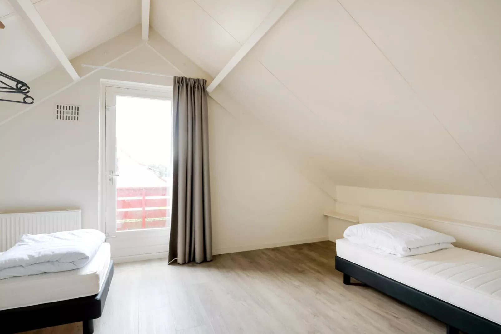 7 - Persoons Forest 217 Sauna Bungalow (copy) (copy) (copy) (copy) - Slaapkamer