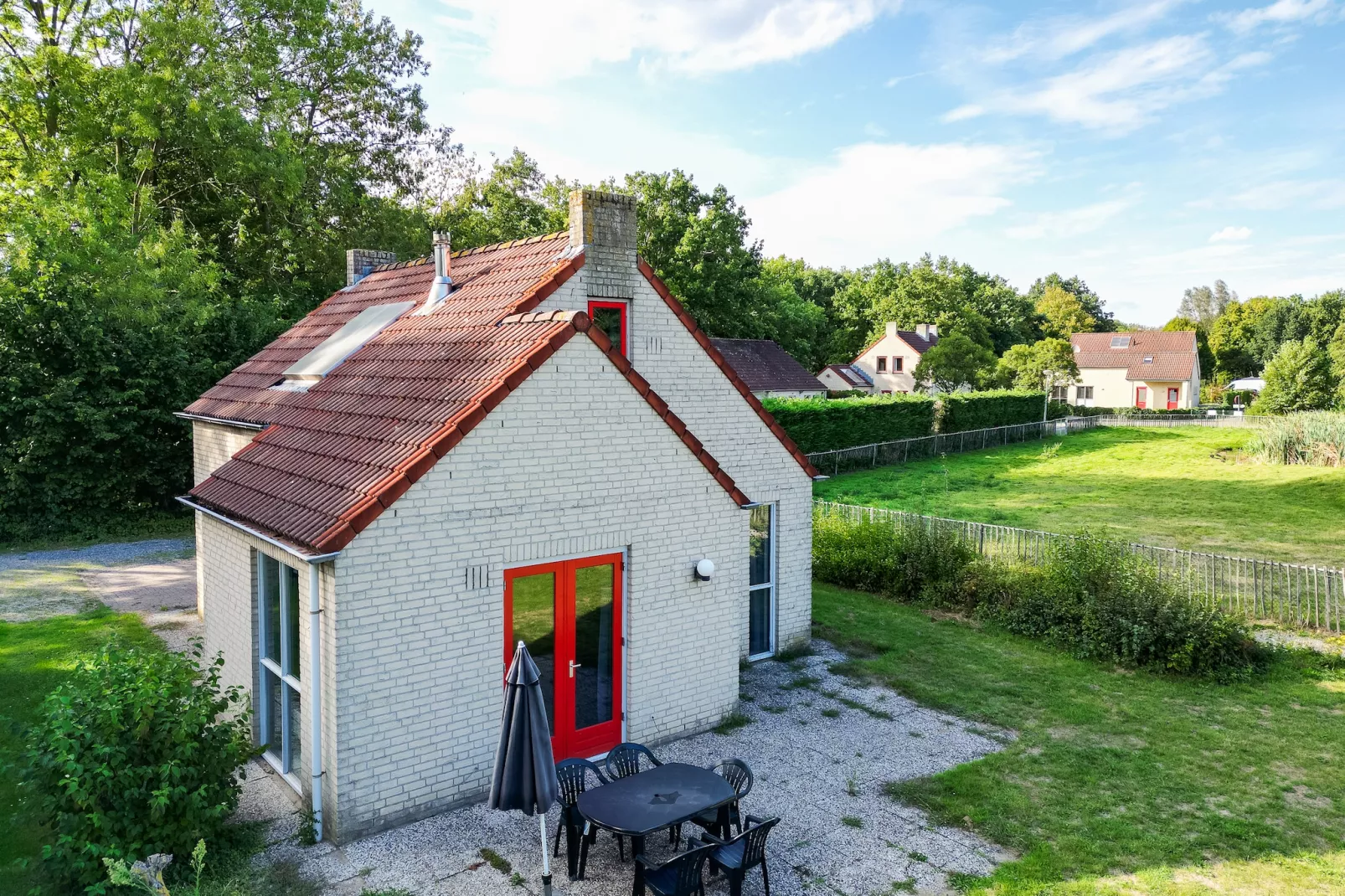 7 - Persoons Forest 217 Sauna Bungalow (copy) (copy) (copy) - Buitenkant zomer