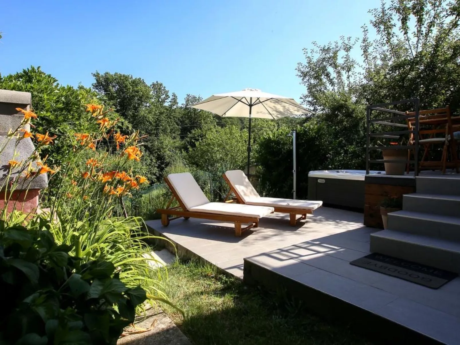 House Villavera - Buiten