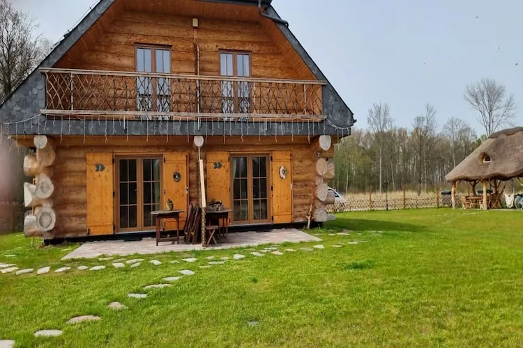 Apartament KAPITAŃSKI Ustronie Morskie - Buitenkant zomer
