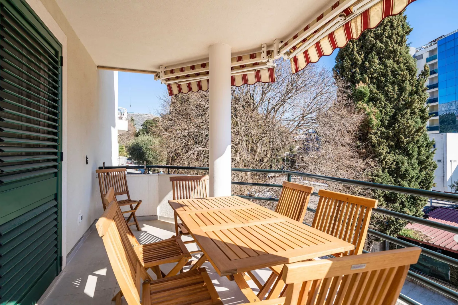 Apartment Villa Claudia - Three Bedroom Apartment with Balcony - Terrasbalkon