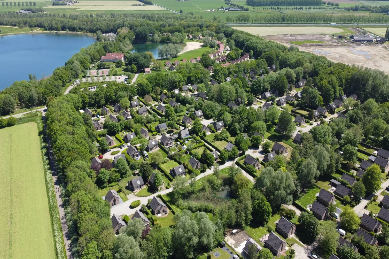 Vakantiepark 't Broeckhuys 1 - Gebieden zomer 1km