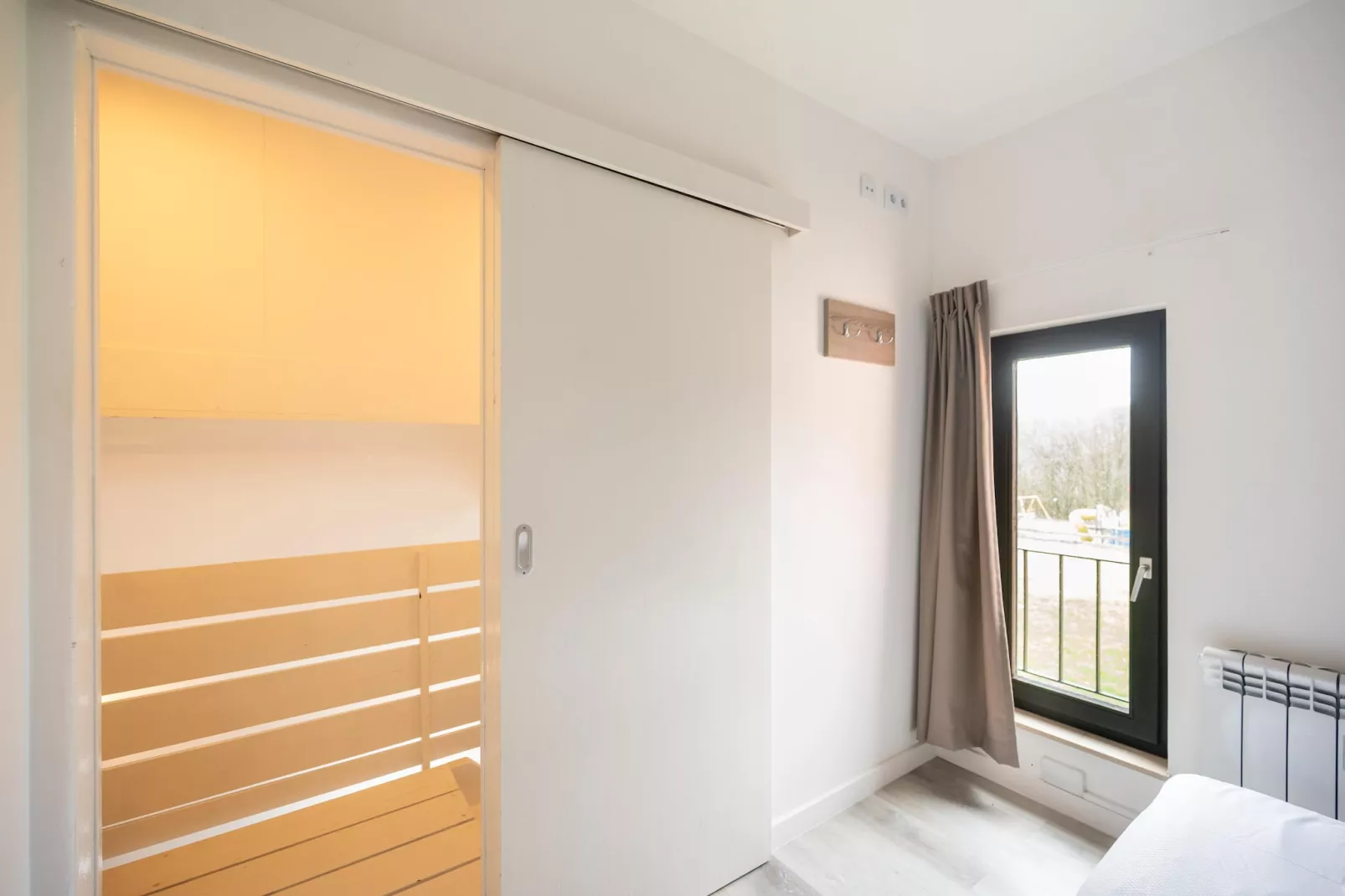 Comfort 4p Schlafzimmer - Basic - Wellness