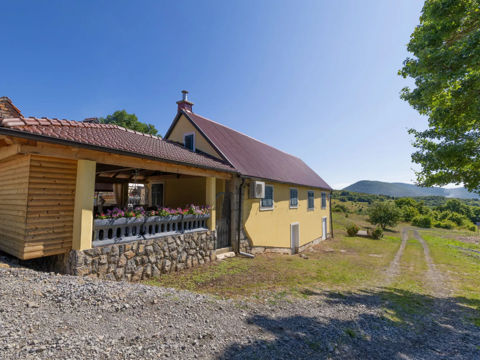 House Valinčić - Buiten