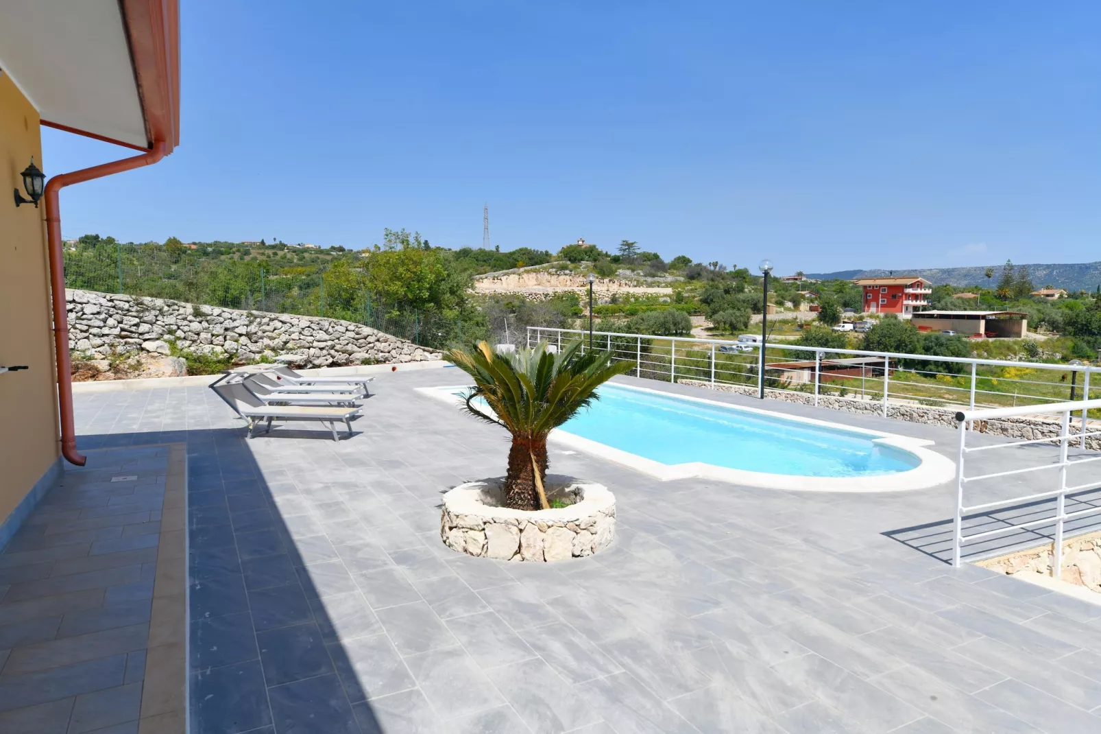 Villa Panorama mit Privatpool - Zwembad