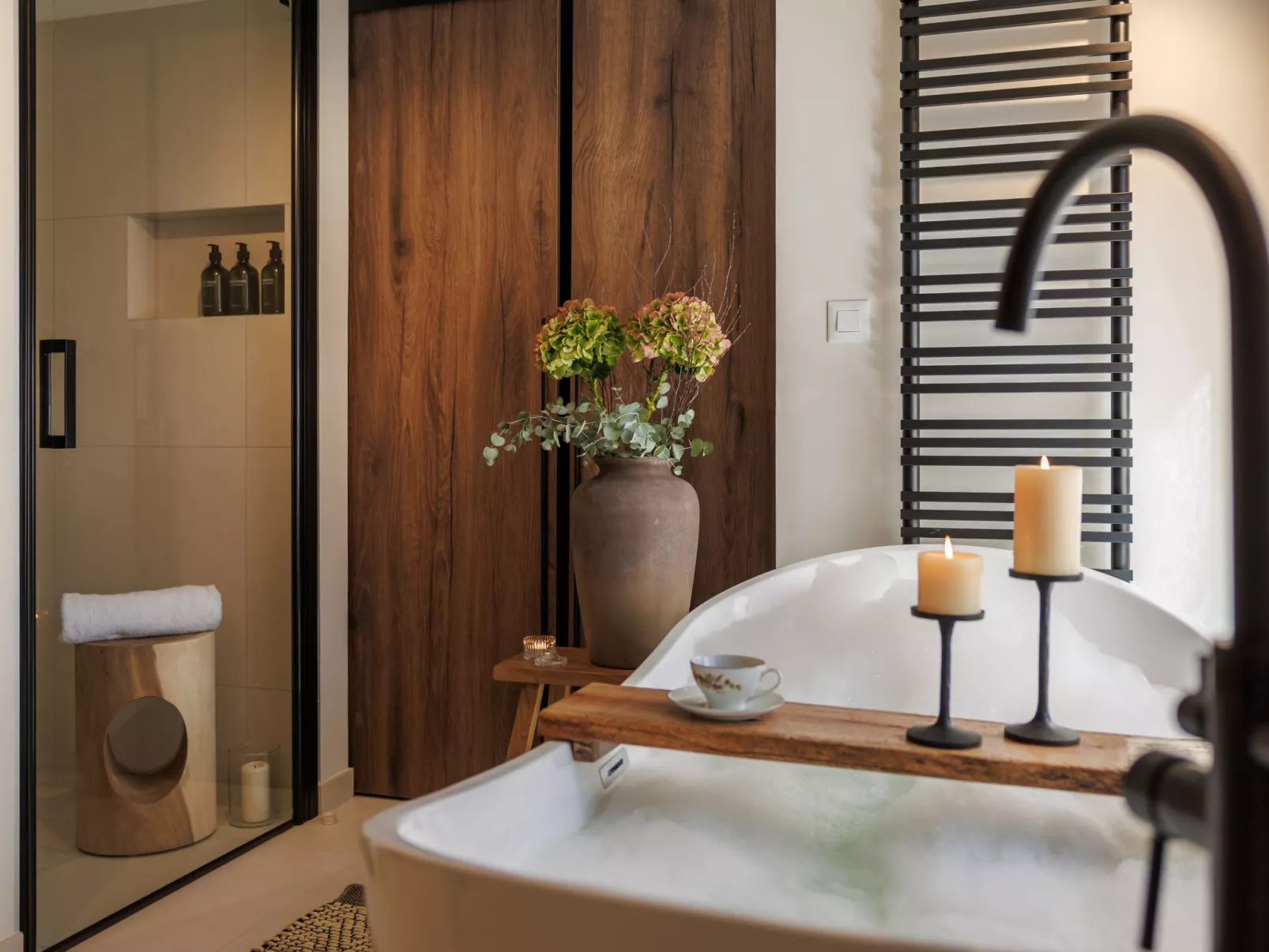 House Hillside Lodge - Binnen