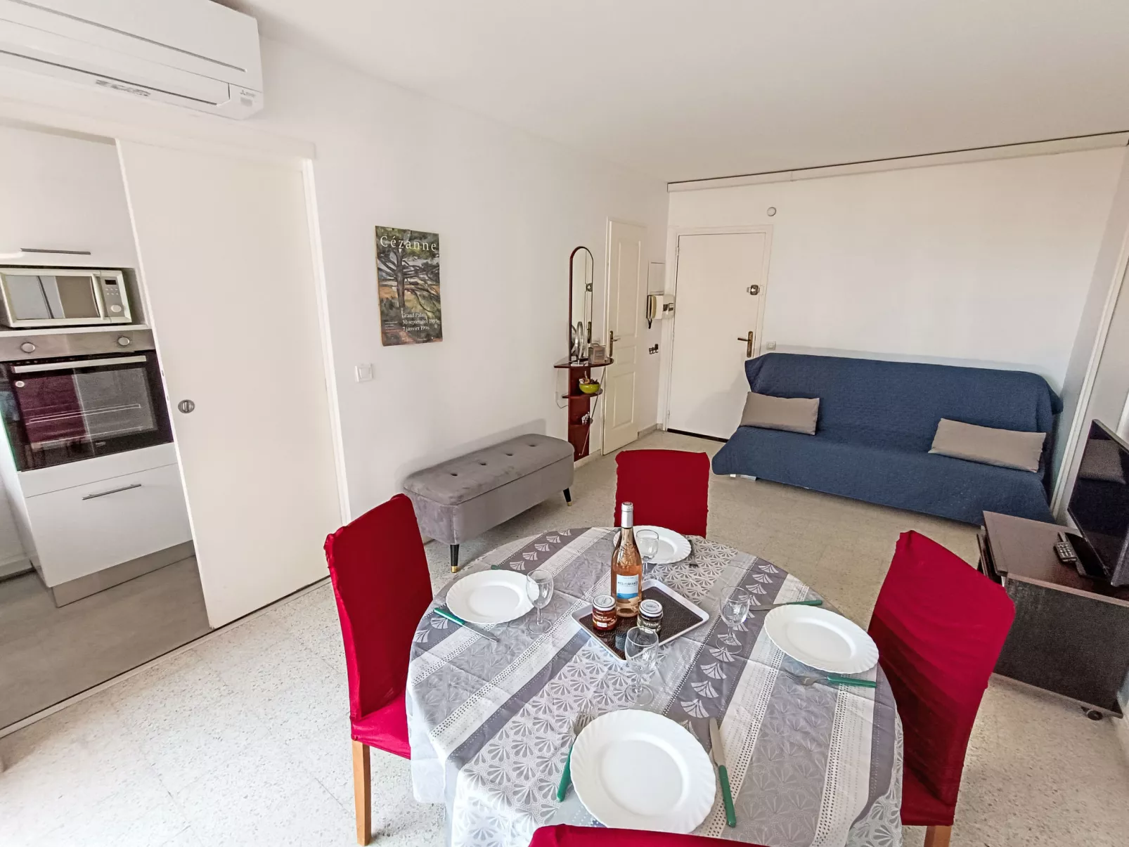 Le Méditerranée - Binnen