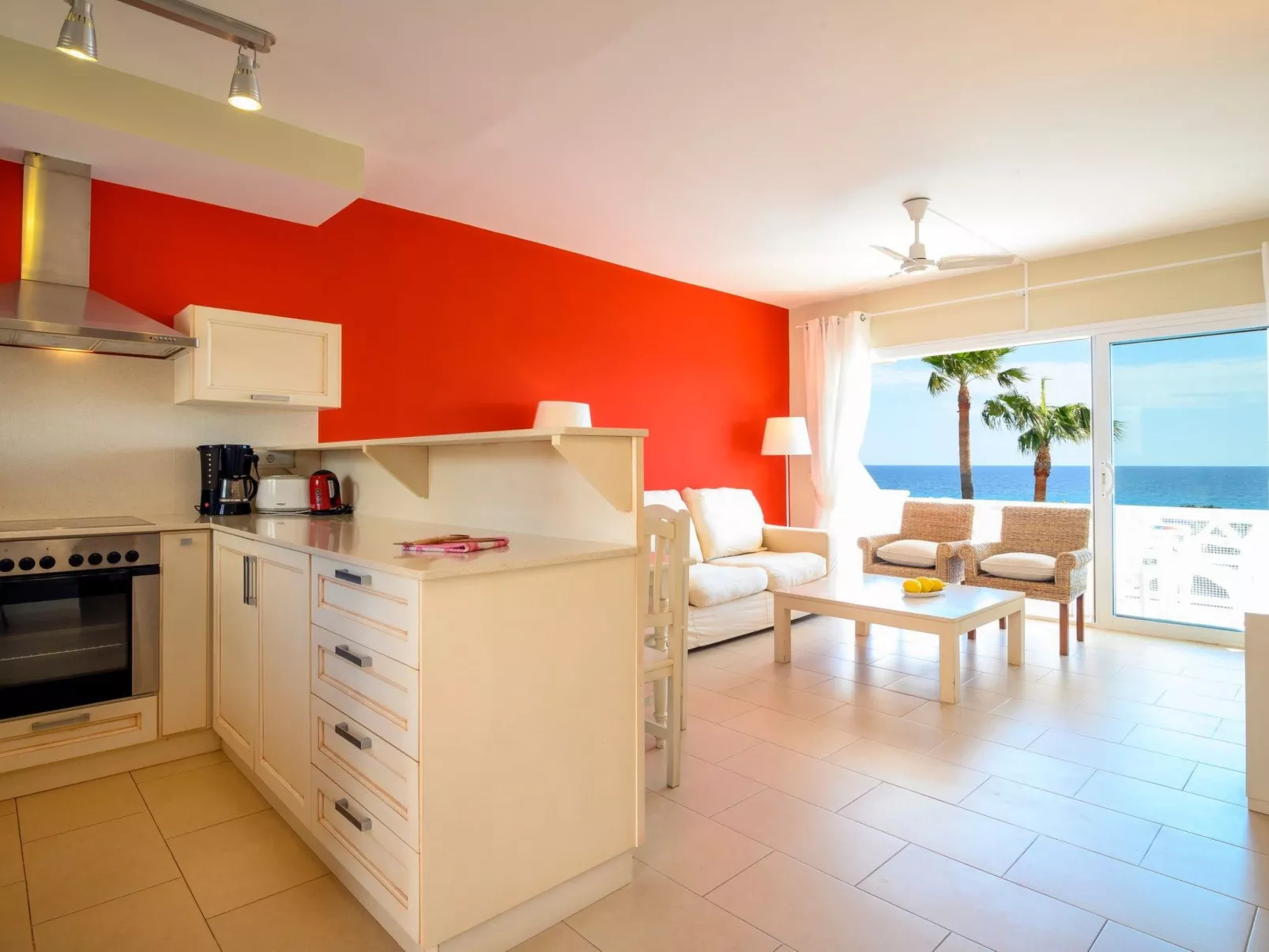 Wohnung mit gemeinsamem Pool und Meerblick