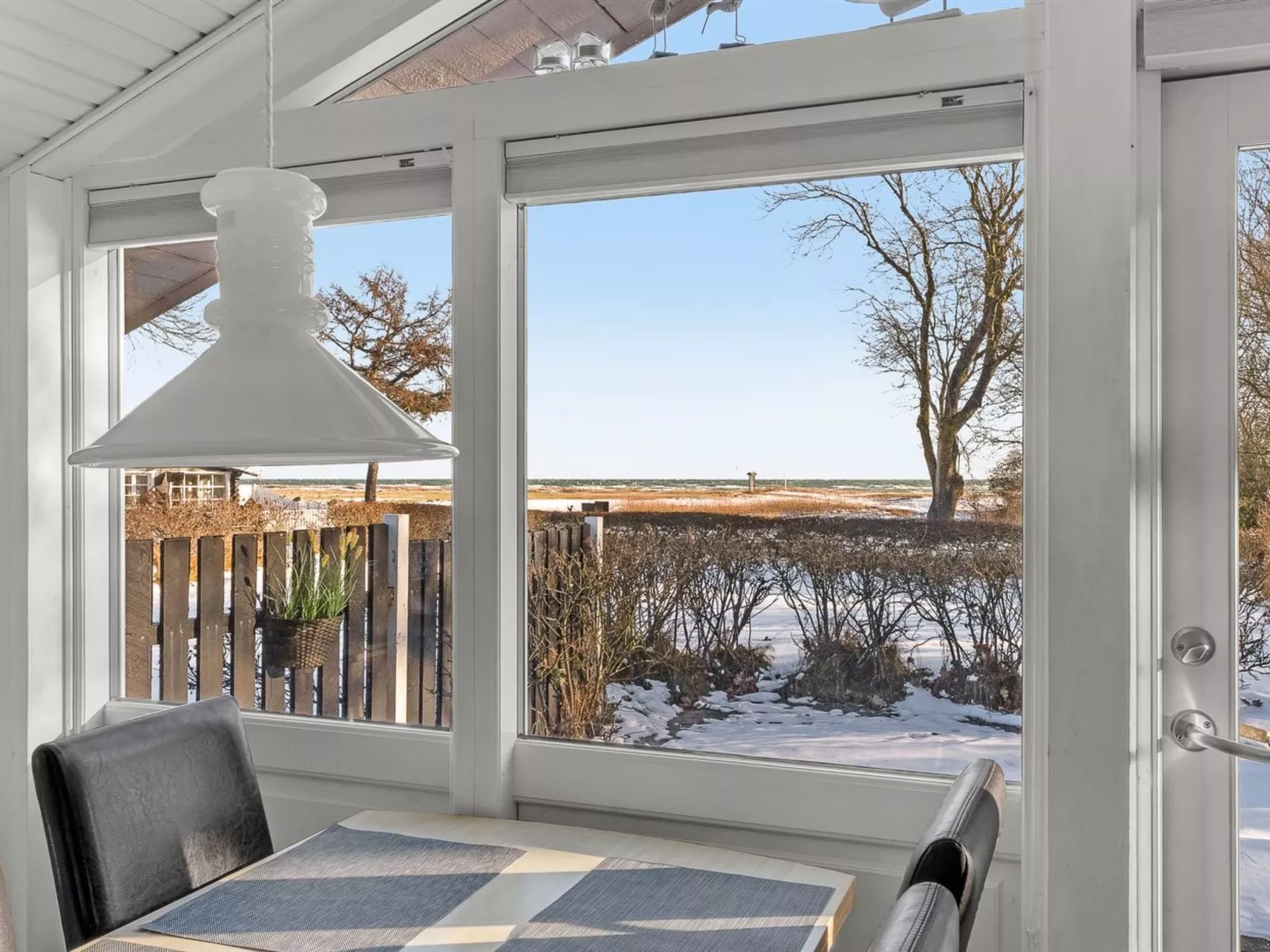 "Kato" - 125m from the sea