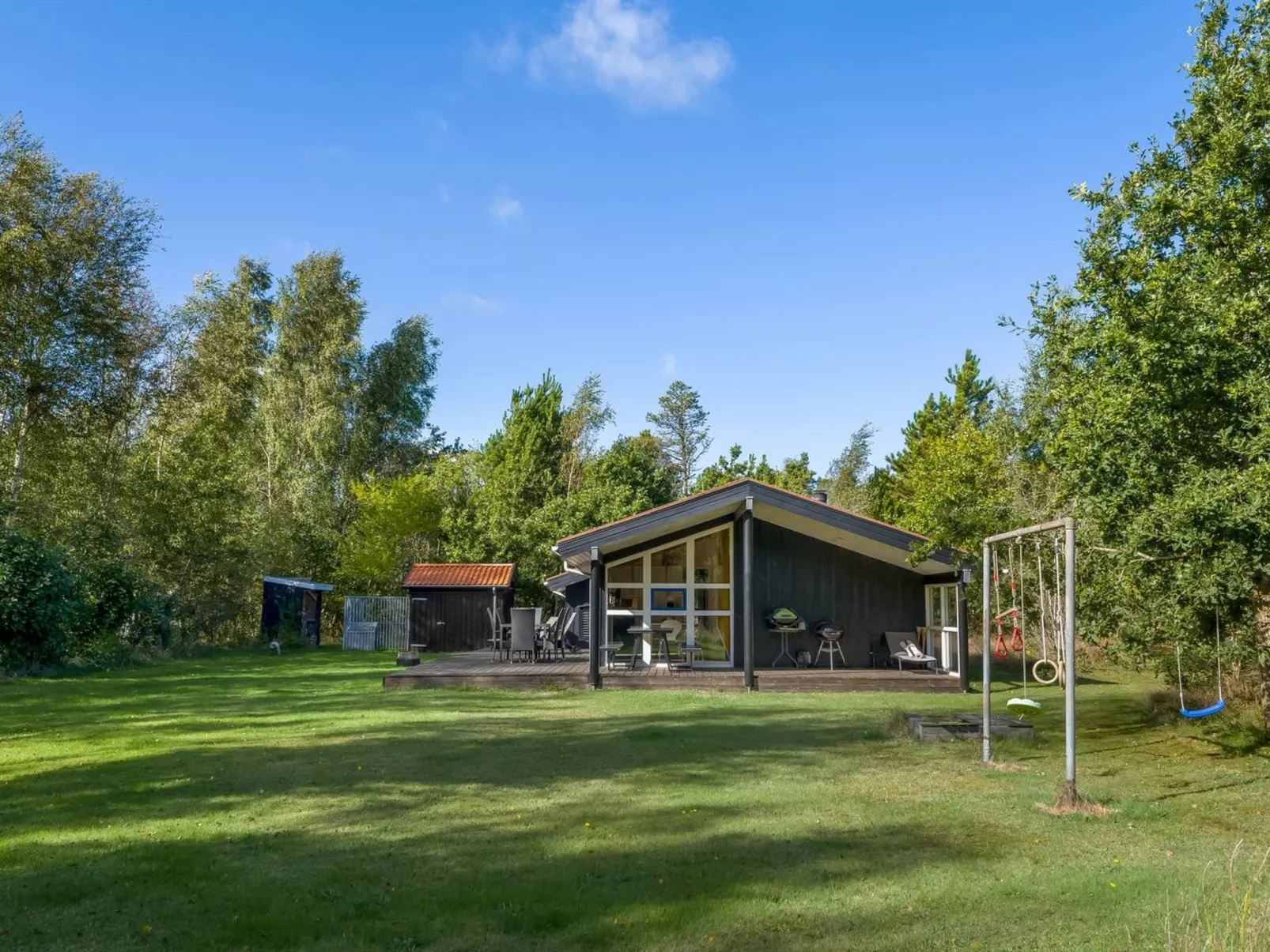 "Inga" - 300m from the sea