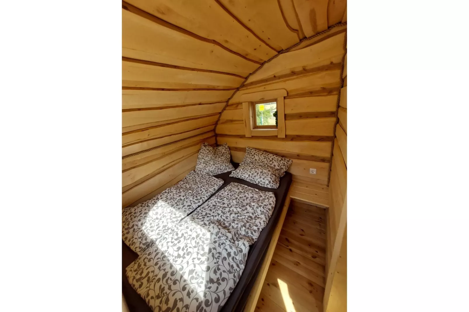 Eifelhütte Campingpark Eifel - Slaapkamer