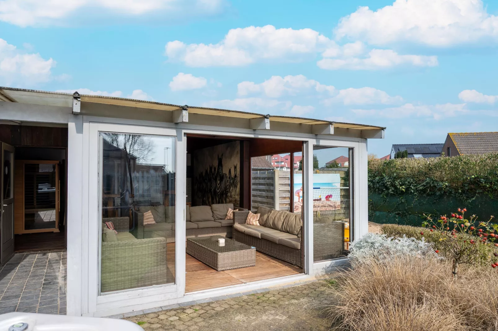 Villa Miami - Buitenkant zomer