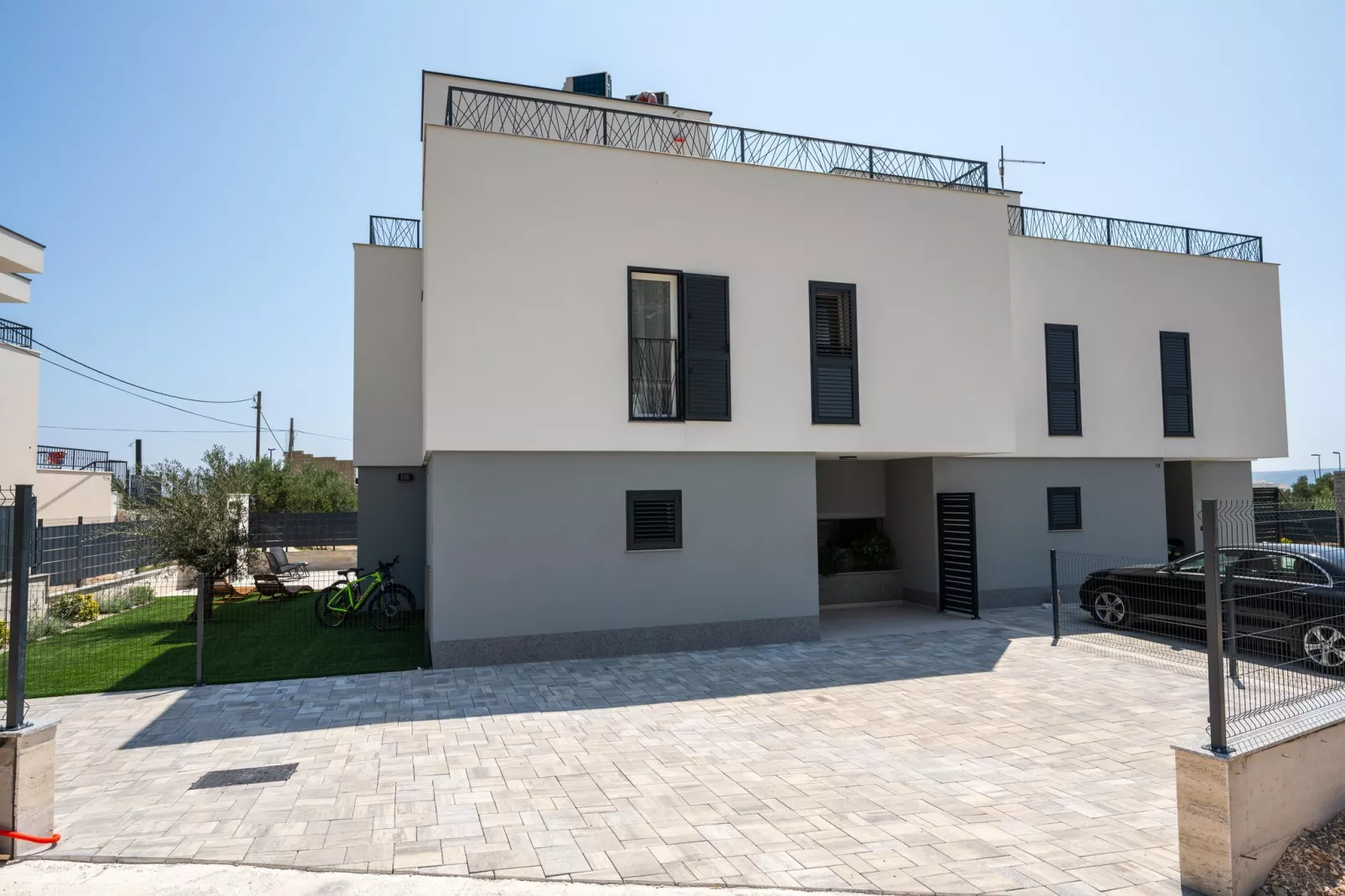 VILLA MIMA II - Buitenkant zomer