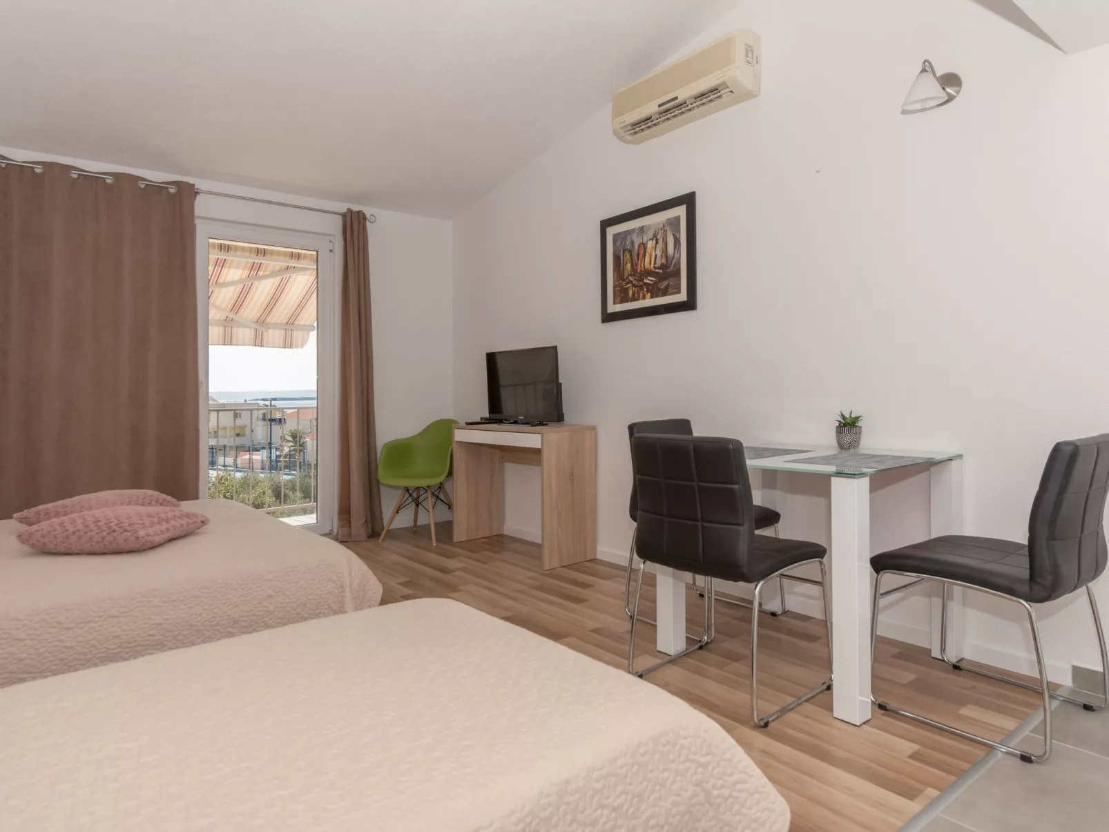 Studio apartment Nina - Image-tags.info