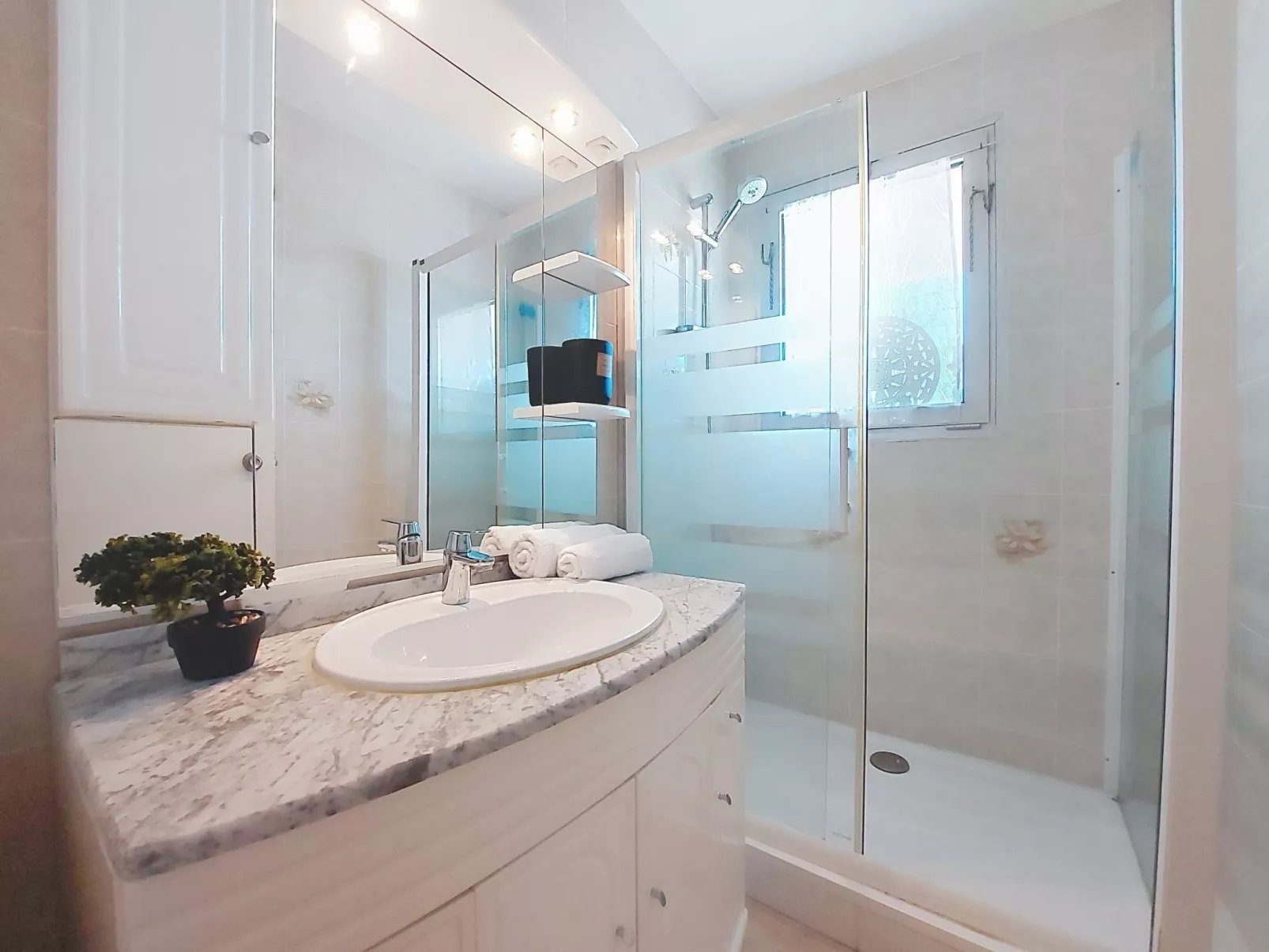 Côte d'Argent - Binnen