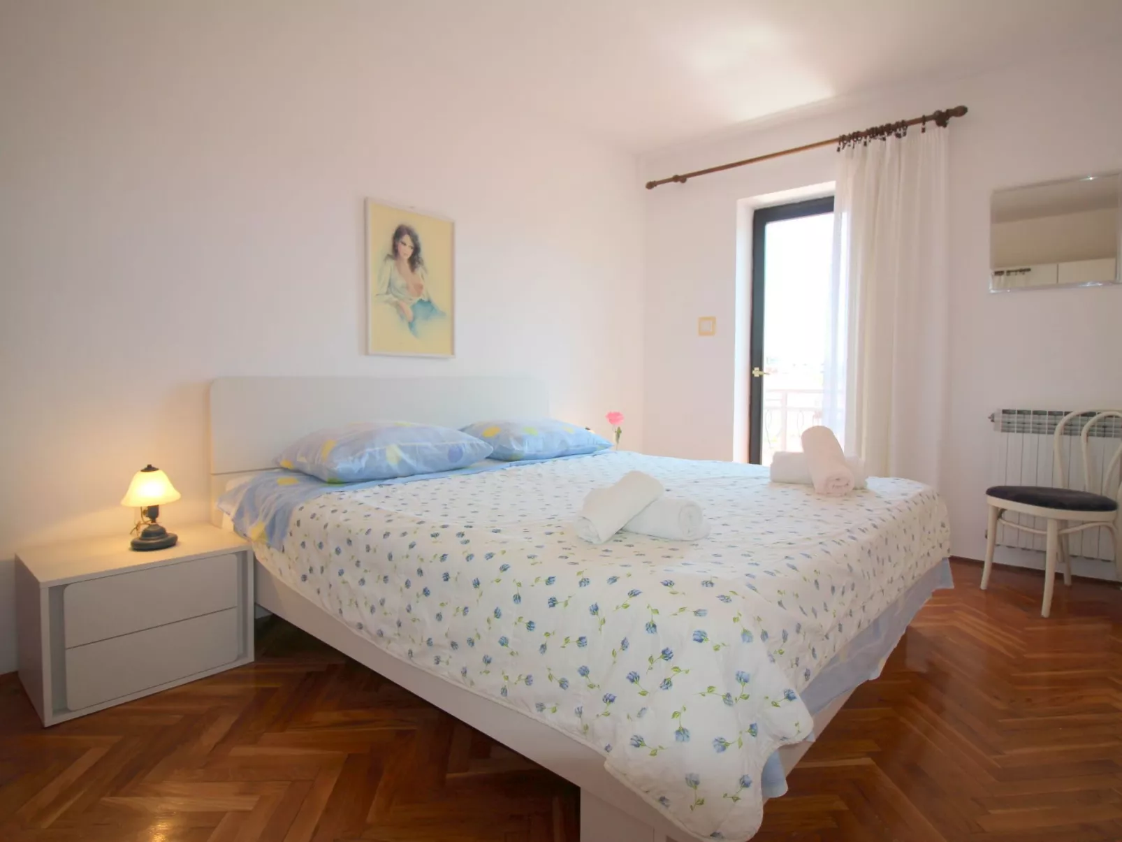 Pinia in Strandnähe  mit Garten - Image-tags.info