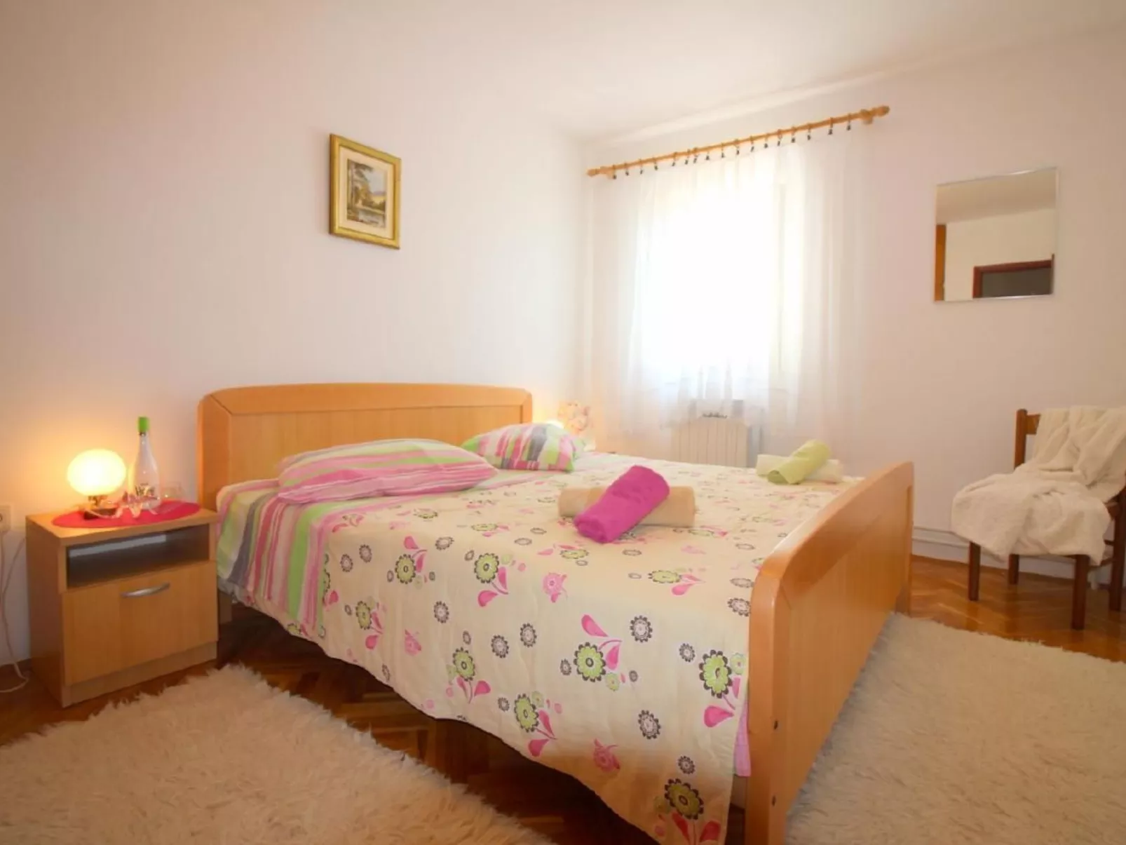 Pinia in Strandnähe  mit Garten - Image-tags.info