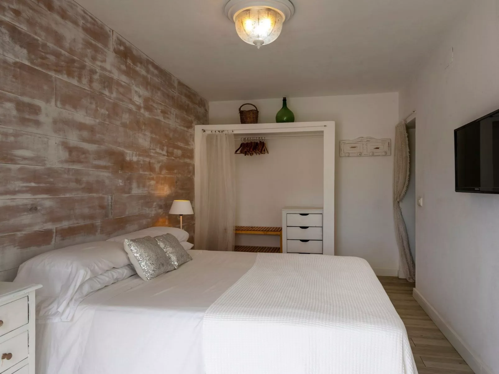 Strandnahe Villa German mit großer Poolterrasse - Image-tags.info