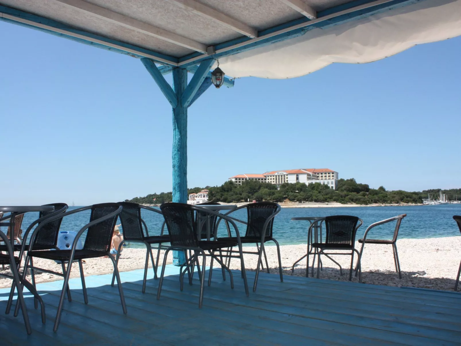 Große Wohnung in Pješčana Uvala mit Eigenem Balk - Image-tags.info