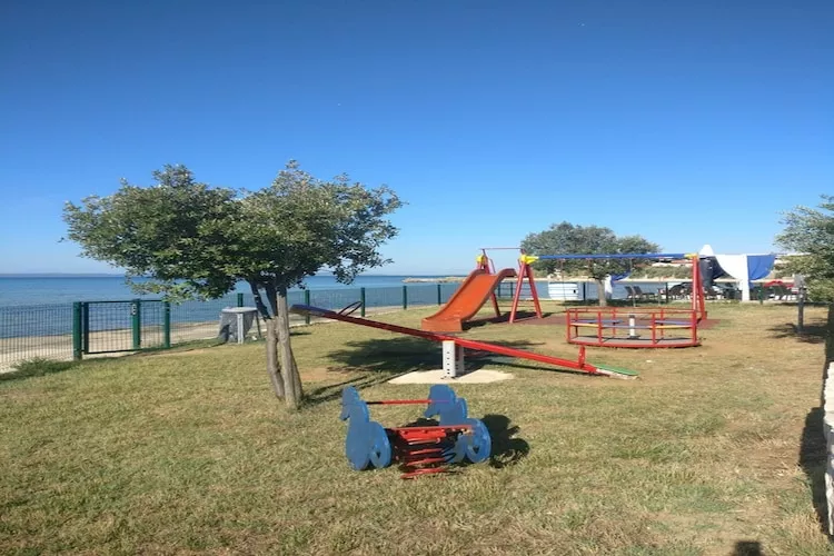 Apartments Topić - One Bedroom Apartment with Terrace (First Floor) - Sfeer