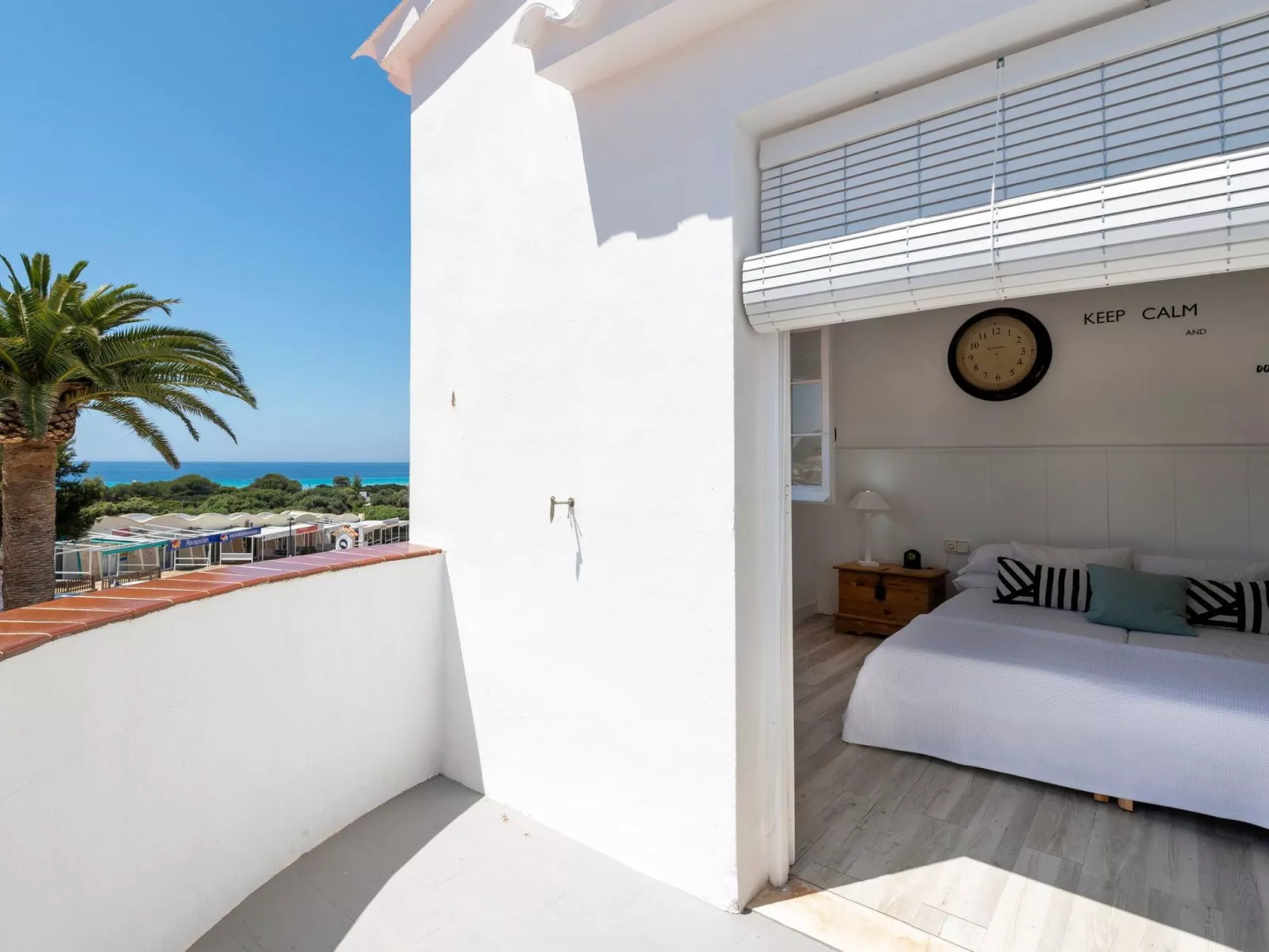 Strandnahe Villa German mit großer Poolterrasse - Image-tags.info