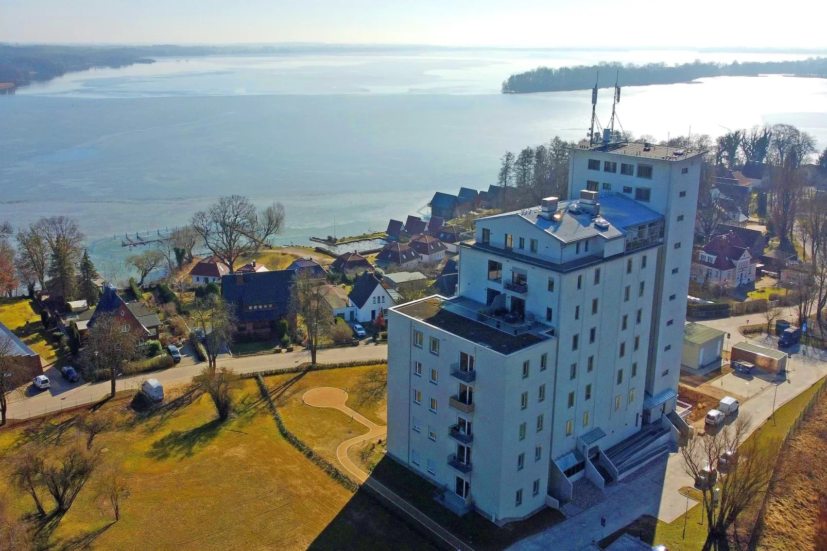 Kornloft - Panorama Lake View 9