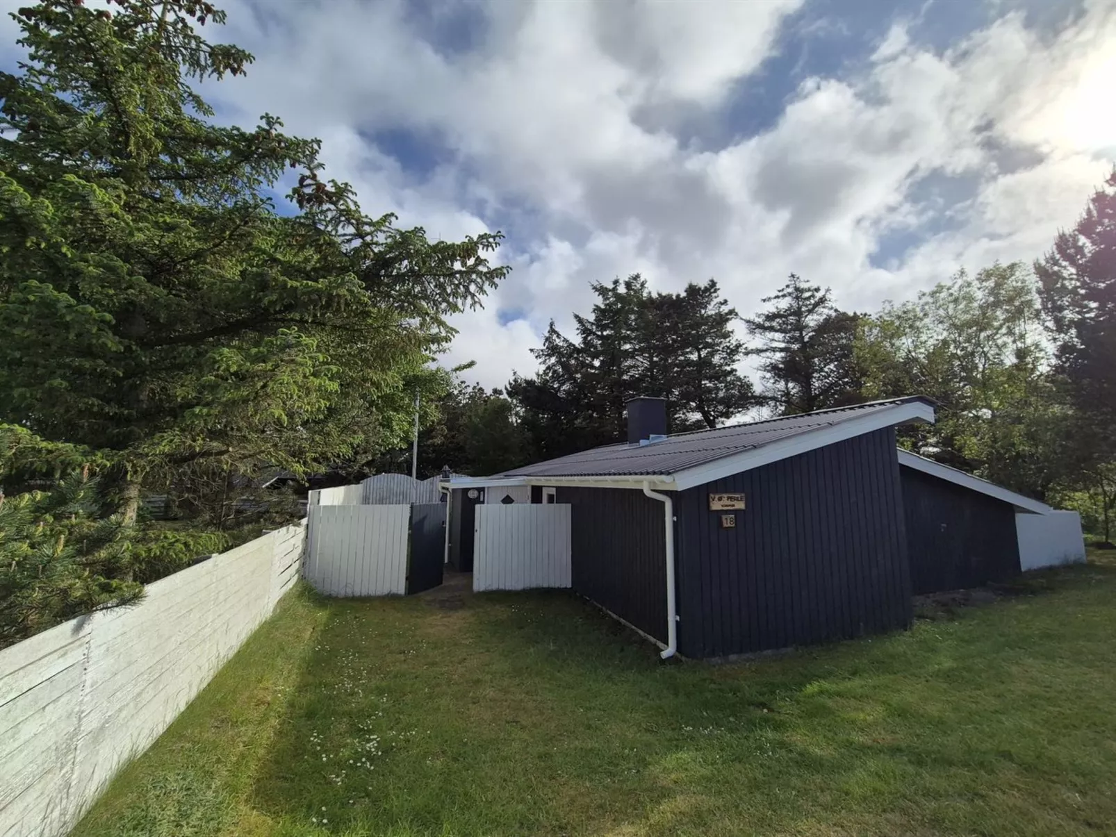 "Thorsmod" - 1.8km from the sea