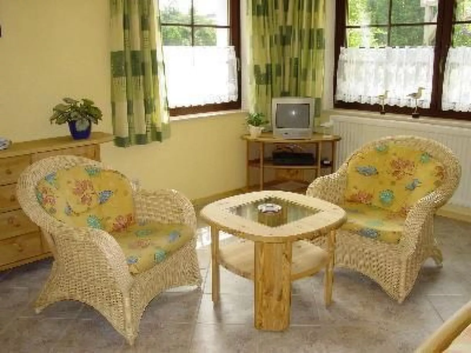 Morgensünn- Nette Wohnung in Althagen mit Terras