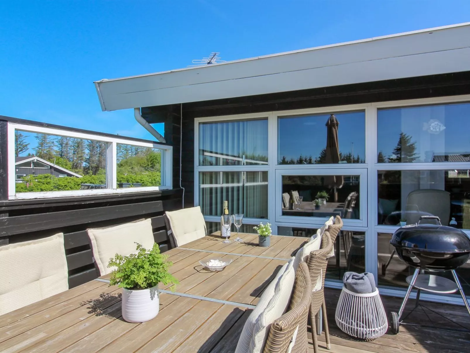 "Awarth" - 500m from the sea - Buiten