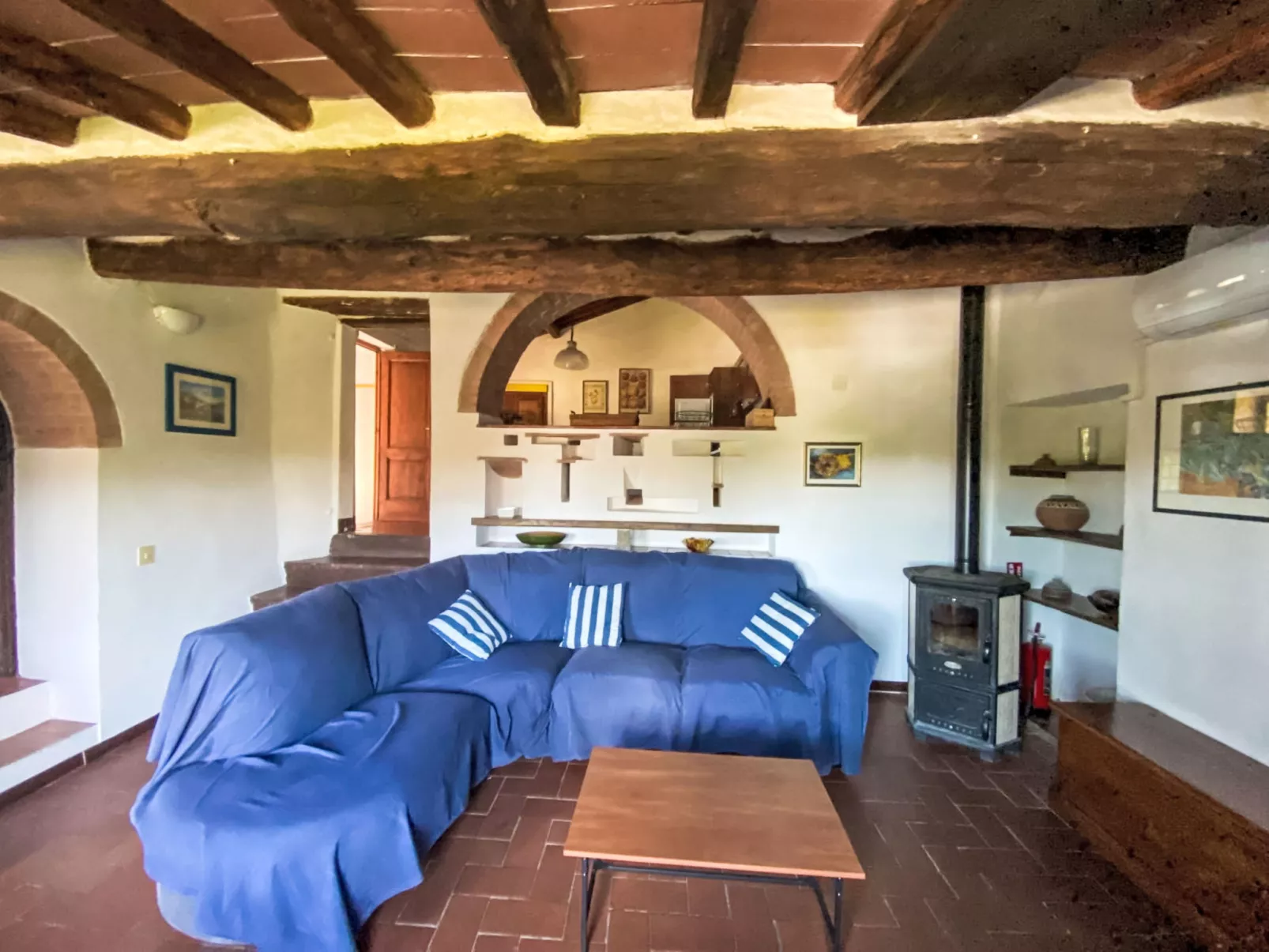 Fiore di Mandorlo - Binnen