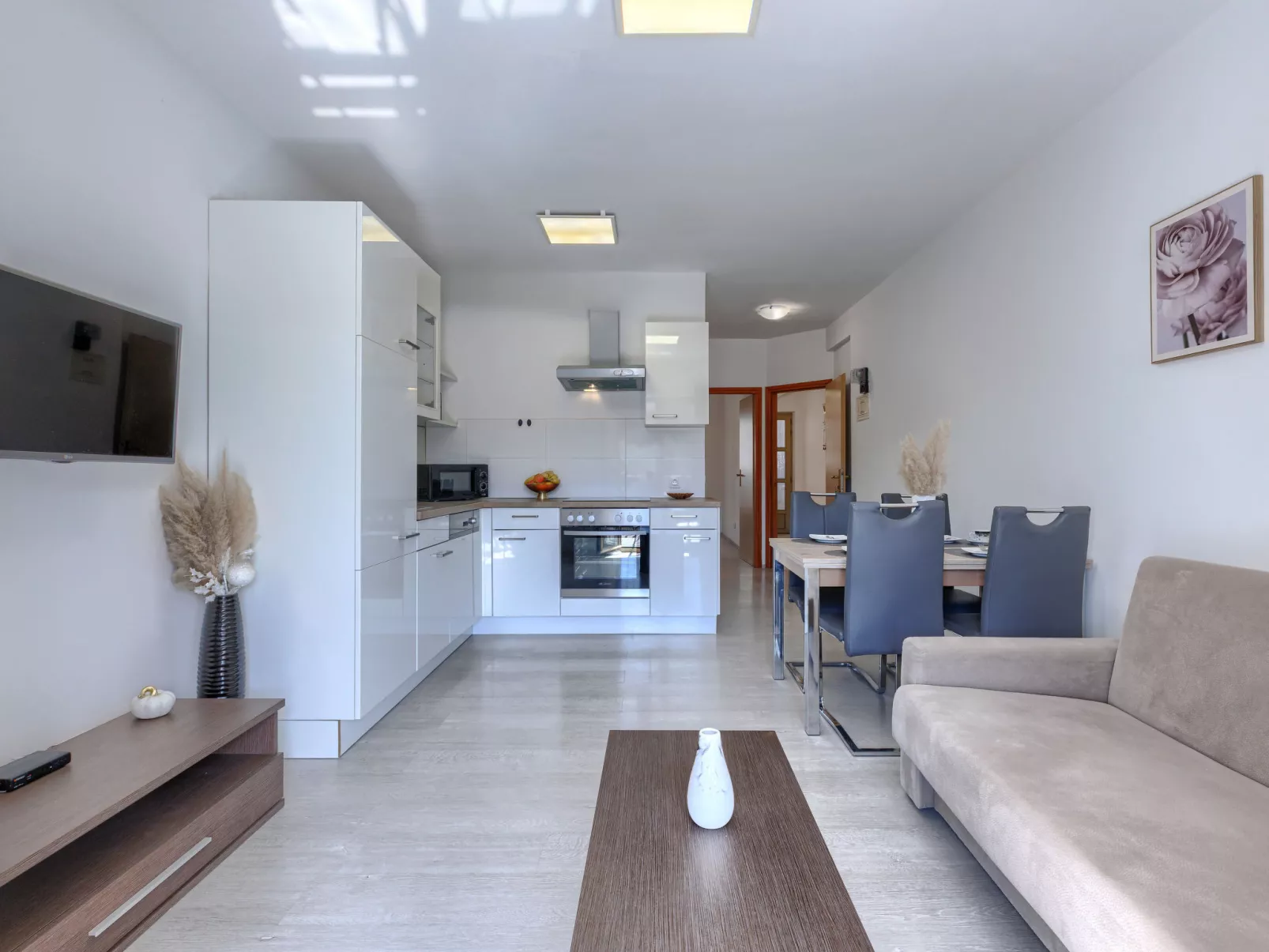 Milanković - Binnen