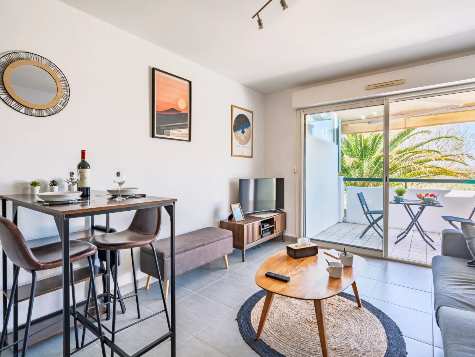 Argi betean - Binnen