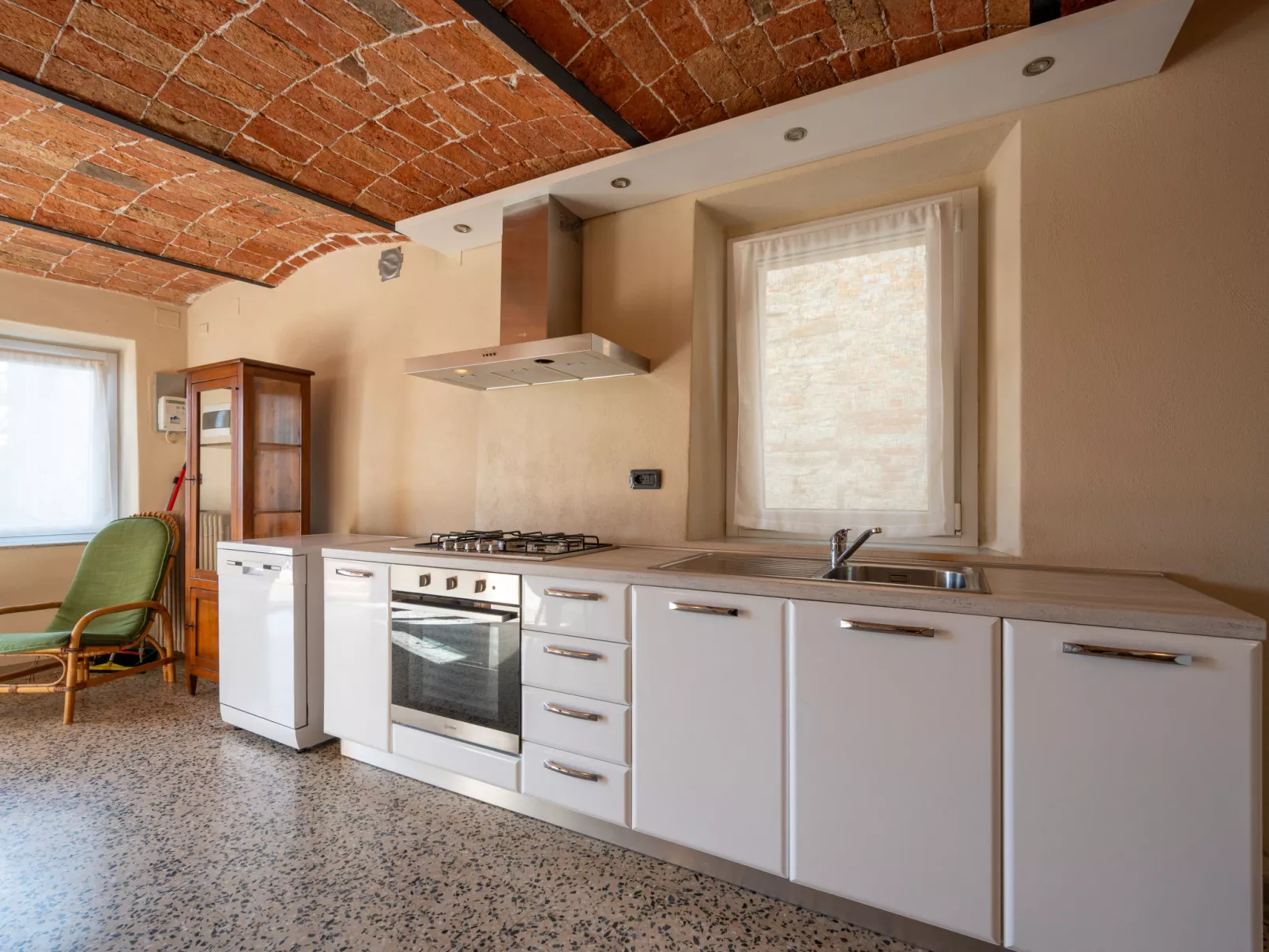 Nonna Maria del Pio - Binnen