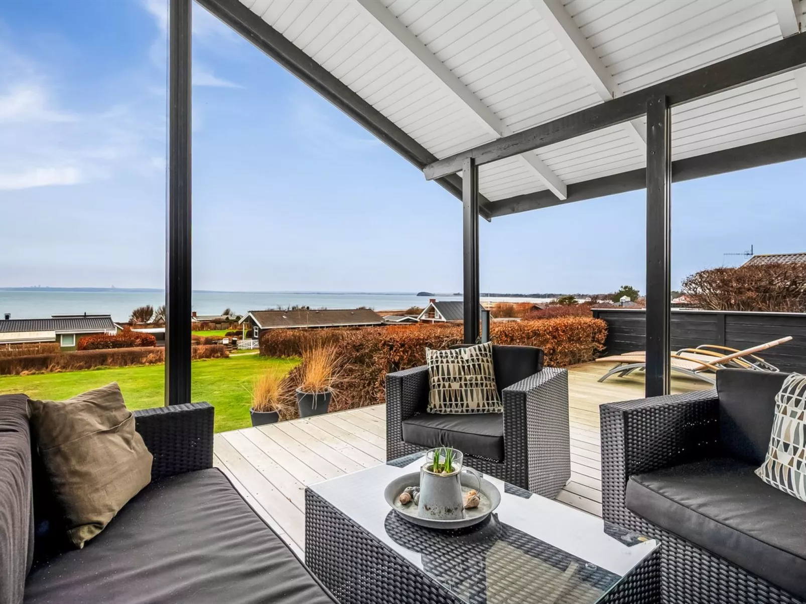 "Gertina" - 100m from the sea - Buiten