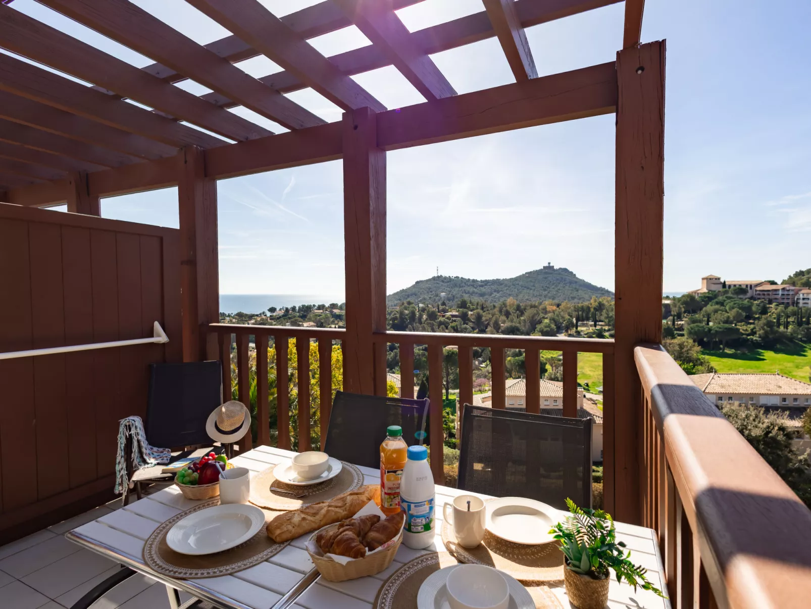 Village Cap Estérel - L'Esquinade - Buiten