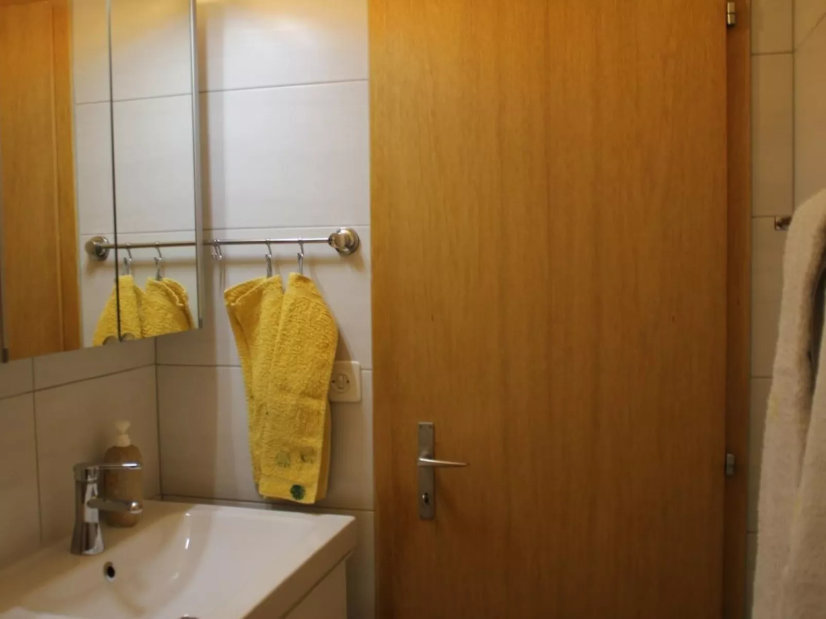 Ski-in/ Ski-out Nordostwand 4-Bett-Ferienwohnung - Binnen