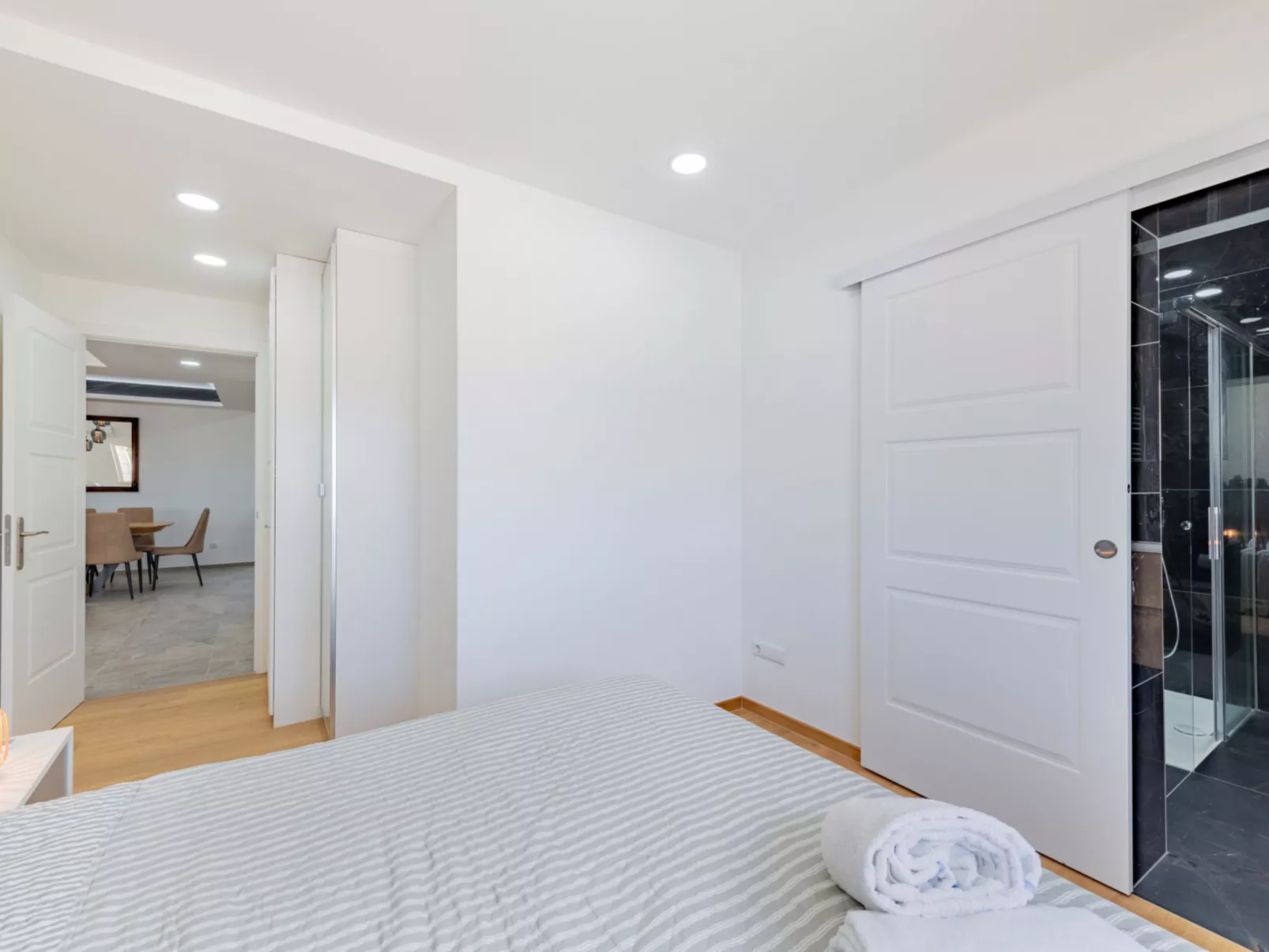 V4 Águia Vermelha - Binnen