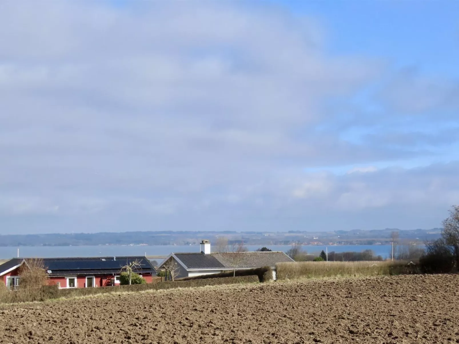 "Ilkka" - 220m from the sea - Buiten