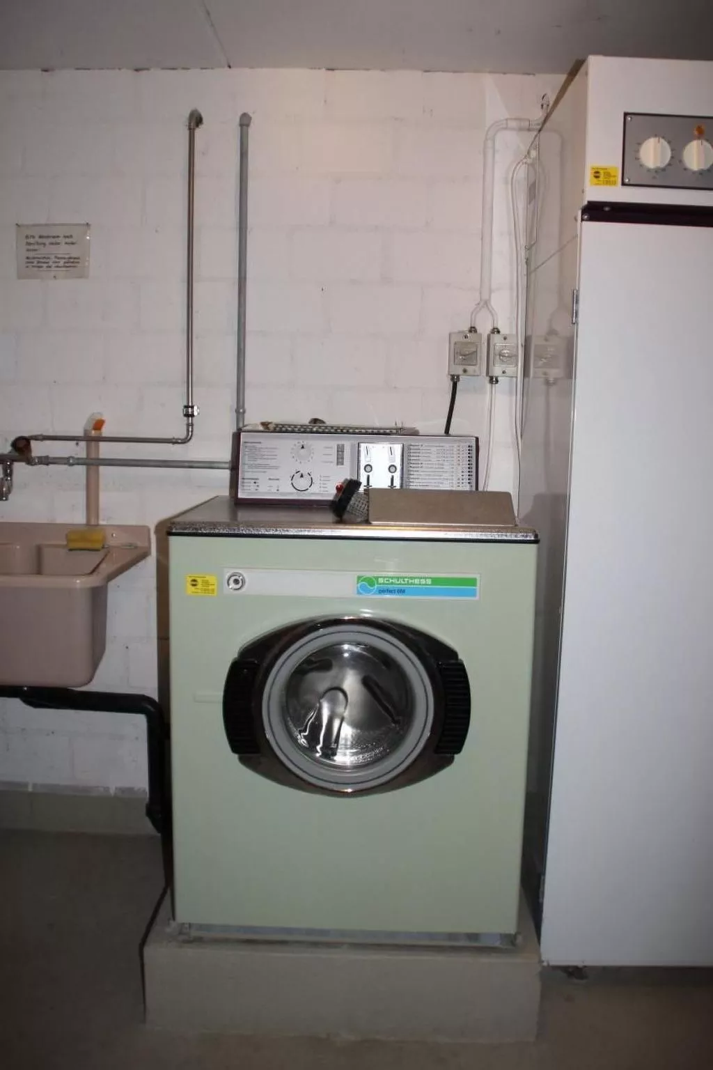 Ski-in/ Ski-out Nordostwand 4-Bett-Ferienwohnung - Binnen