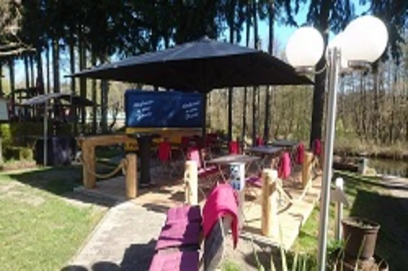 Ferienhaus Eldeblick 6 Personen direkt am Eldeufer in Parchimn - Tuinen zomer