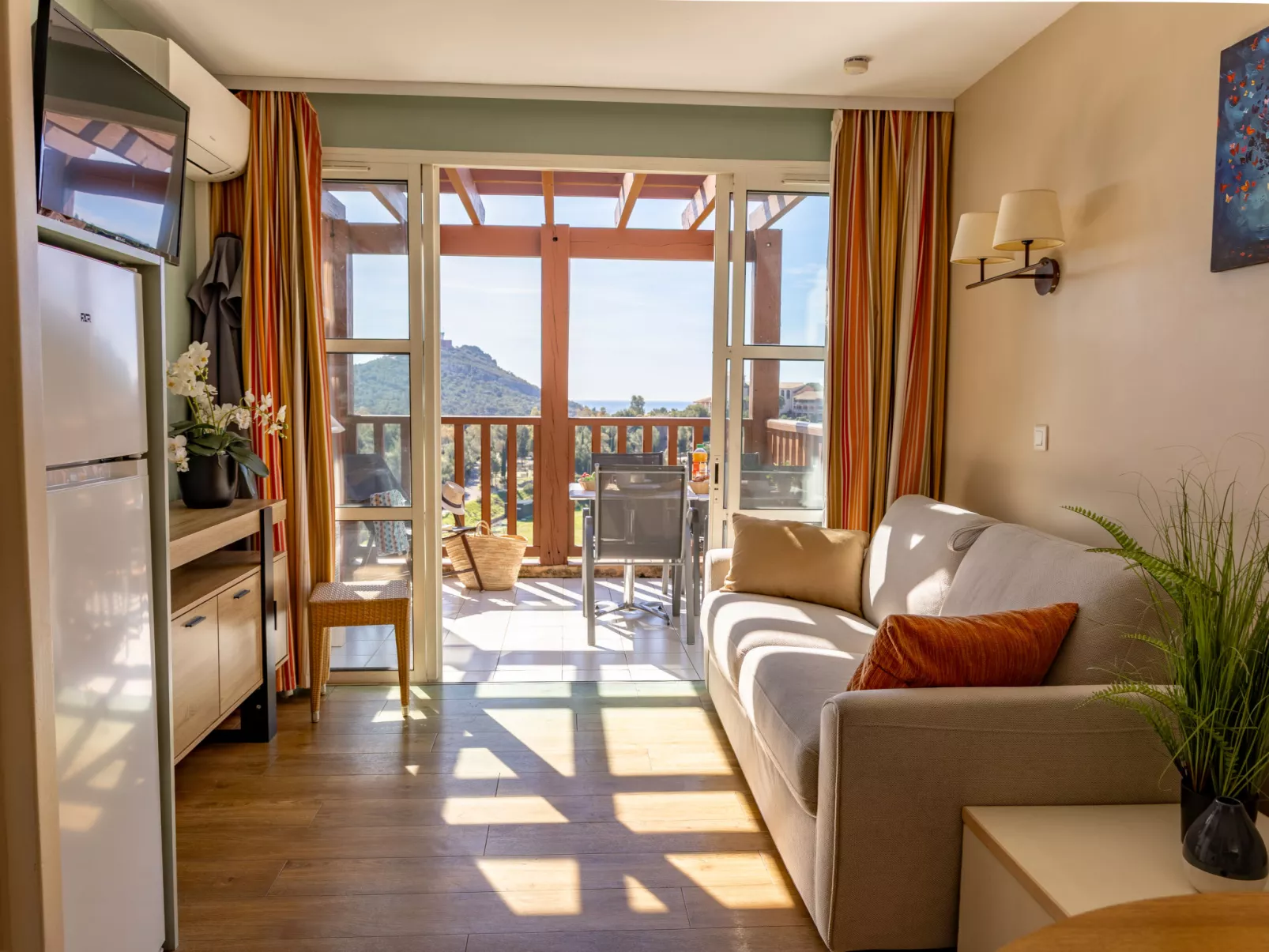 Village Cap Estérel - L'Esquinade - Binnen