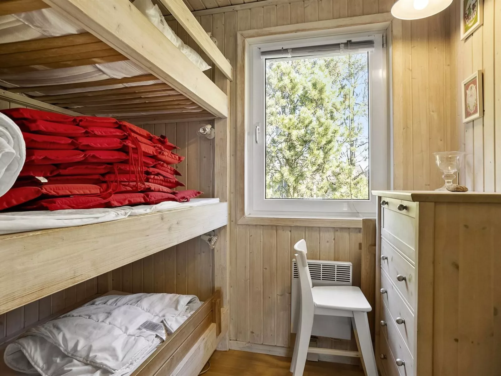 "Ofelia" - 1.2km from the sea - Binnen