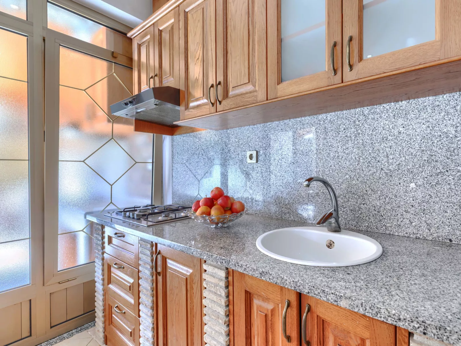 Milanković - Binnen