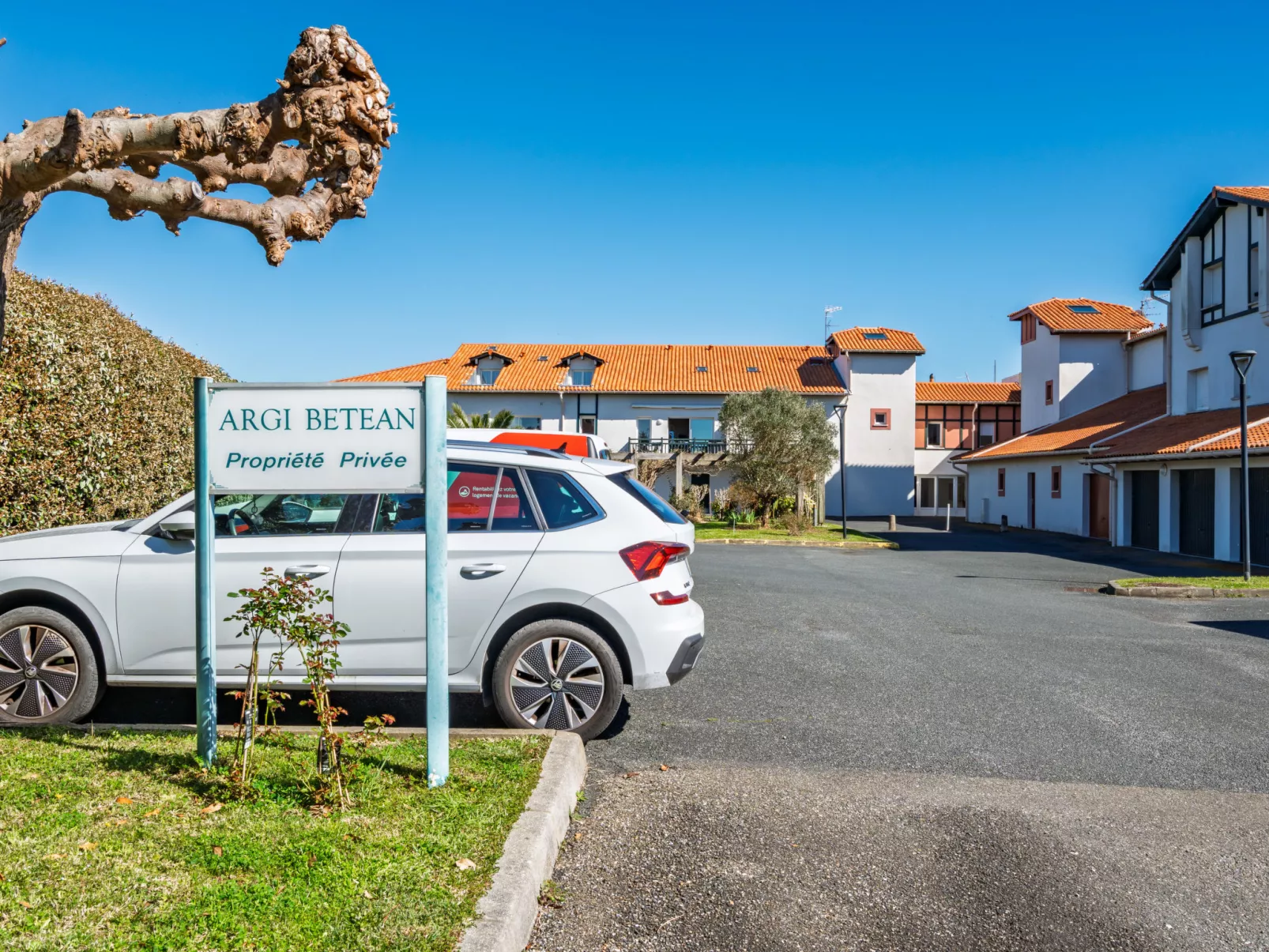 Argi betean - Buiten