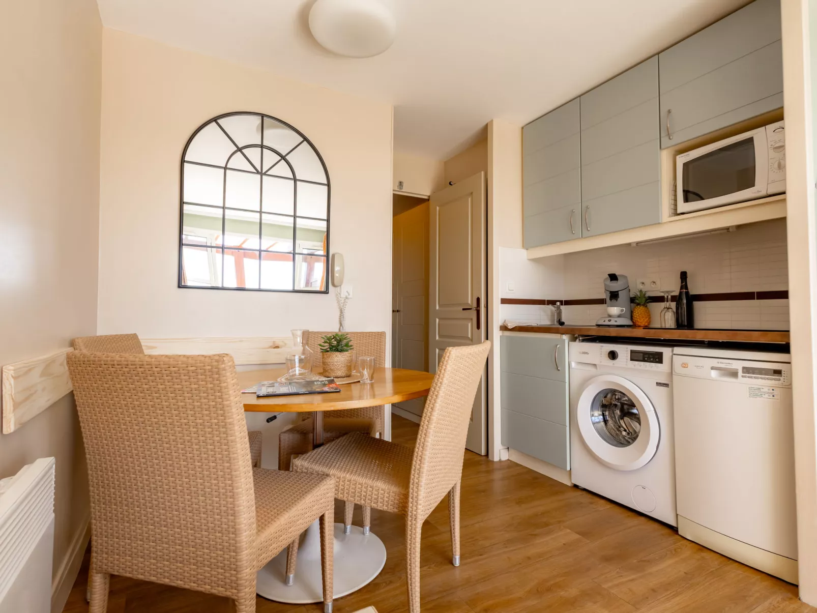 Village Cap Estérel - L'Esquinade - Binnen