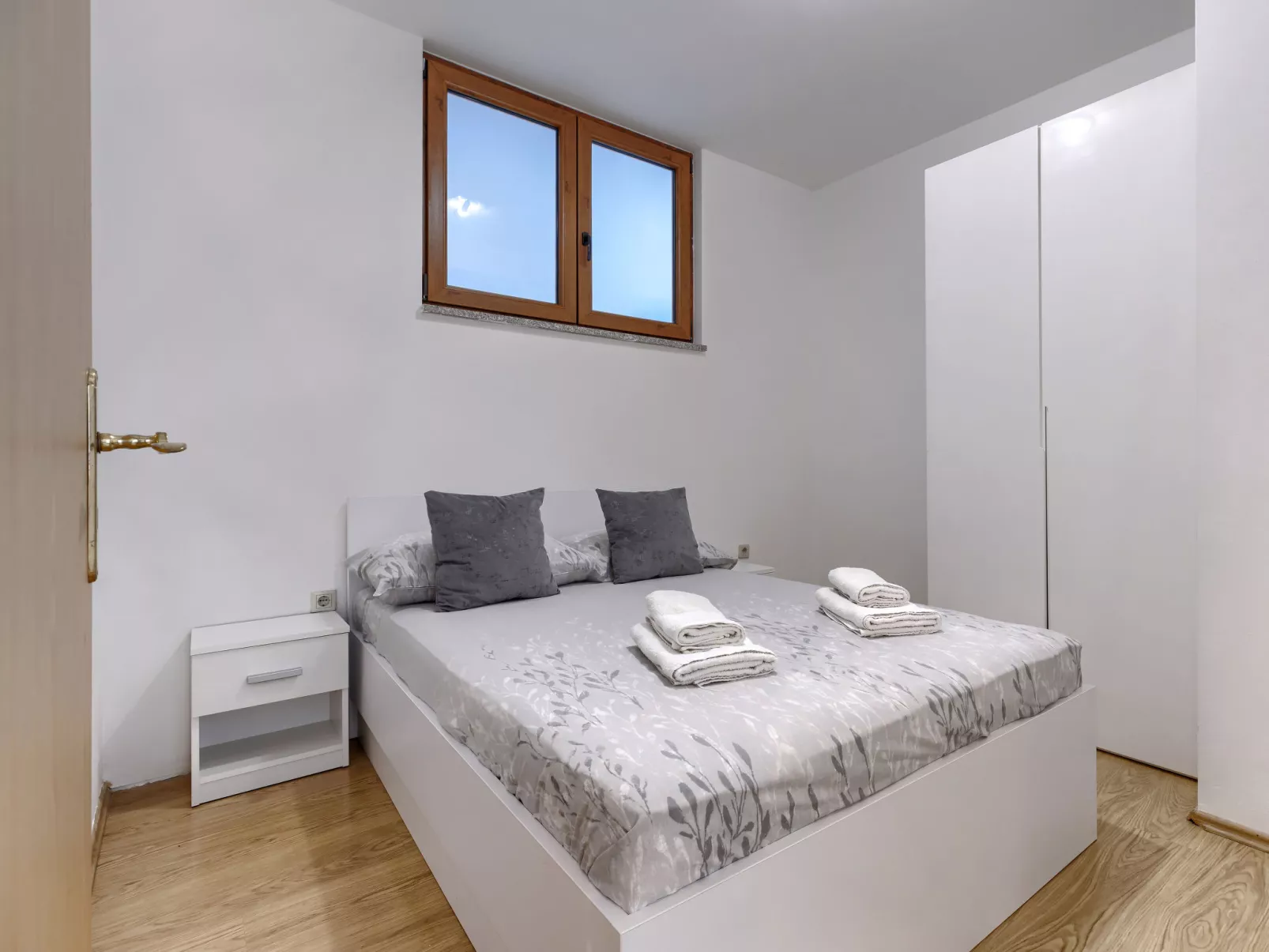 Milanković - Binnen