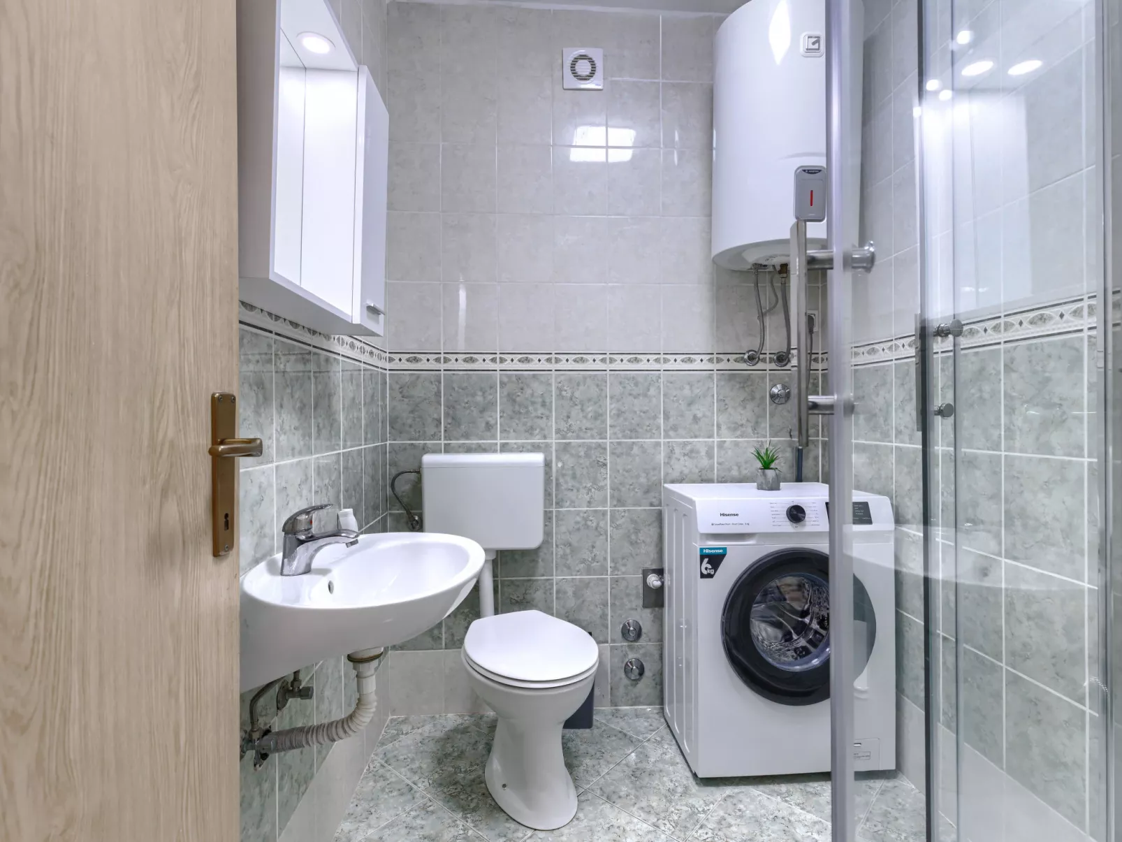 Milanković - Binnen