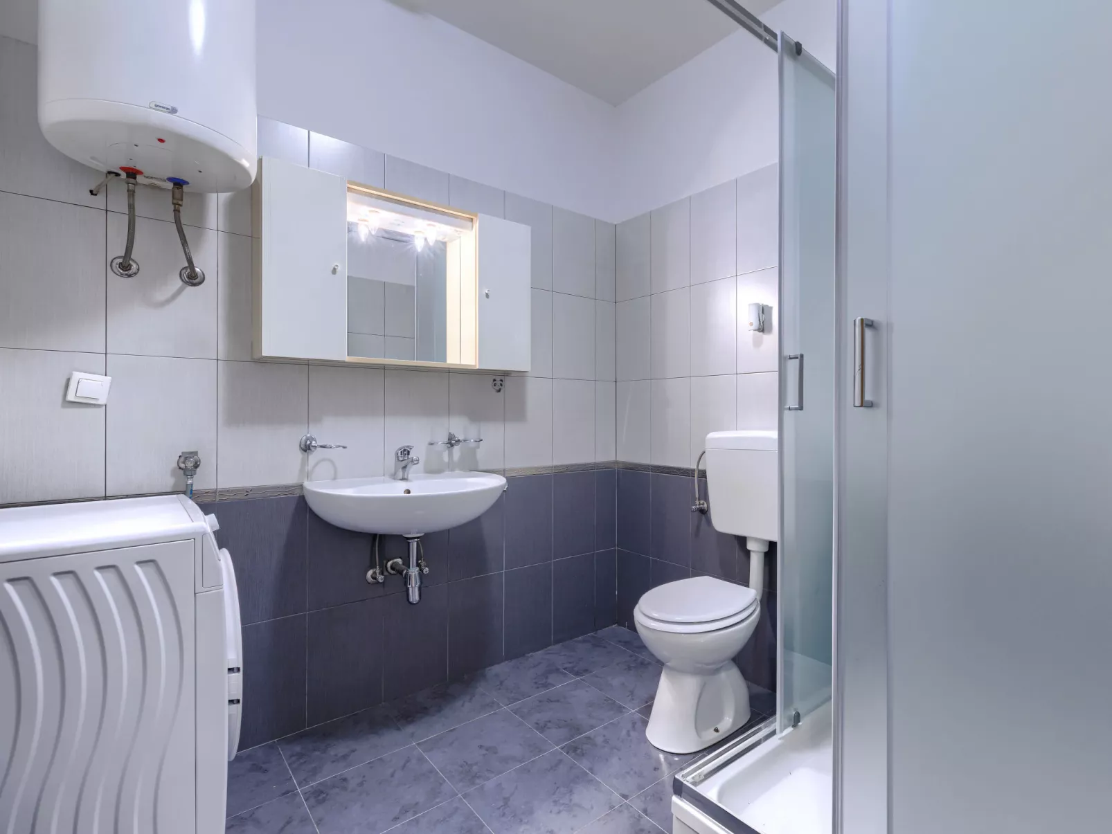 Milanković - Binnen